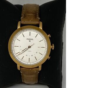 Fosssil FTW5007 Women's Brown Leather Analog White Dial Hybrid Smartwatch XX646